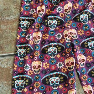 Festive Sugar Skull Luxuriously Soft Leggings for Women
